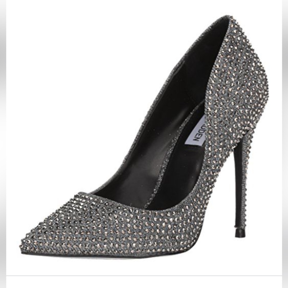 Steve Madden Daisie- R Rhinestone close toed heels!
